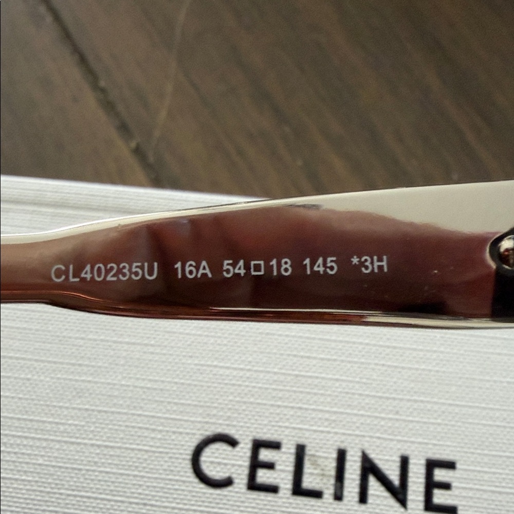 Celine Triomphe CL40235U 30N Silver Frame Sunglasses with Dark Lenses - Picture 5 of 7